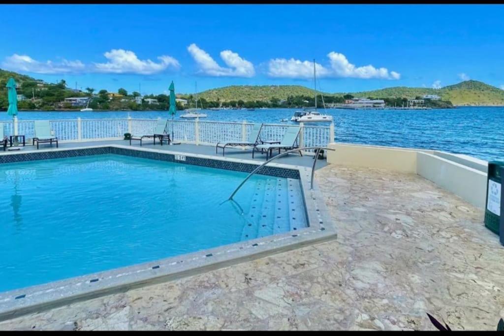 Mermaid Escape - Amazing Views! East End  Екстериор снимка